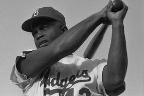 山本由伸「中0日」连投惊人数据曝美专家：球速全面提升，山本崇一郎百科