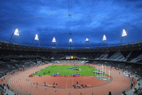 谷爱凌获得年度滑雪突破奖项表彰，谷爱凌滑雪个人资料