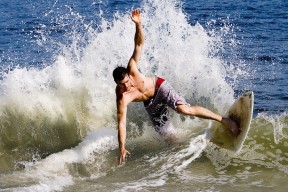 庞蒂稳扎稳打锁定决赛席位，庞蒂克1967